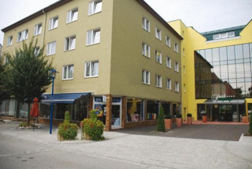 Hotel Garni Bad Schallerbach Exteriör bild
